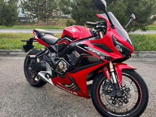 2022 Honda CB 650R, красный, 1500000 рублей, вид 1