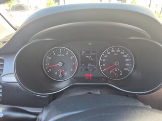 2018 Kia Rio IV, оранжевый, 1480000 рублей, вид 2