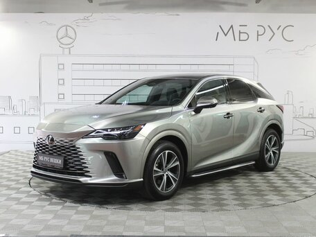 Lexus RX V