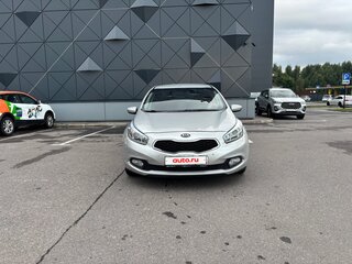 2015 Kia Ceed II, серебристый, 800000 рублей, вид 1