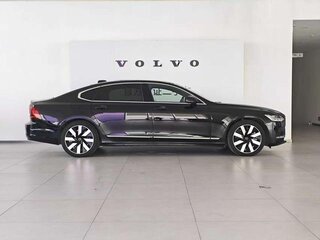 2025 Volvo S90 Long II Рестайлинг, чёрный, 6500000 рублей, вид 4