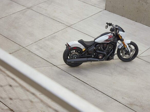 2025 Indian Scout, белый - вид 24