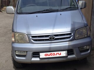1996 Toyota Lite Ace Noah V, серебристый, 700000 рублей, вид 1