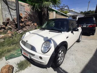 2004 Mini Hatch Cooper I (R50), белый, 665000 рублей, вид 1