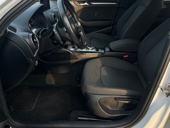 2019 Audi A3 III (8V) Рестайлинг, белый, 1929000 рублей - вид 12