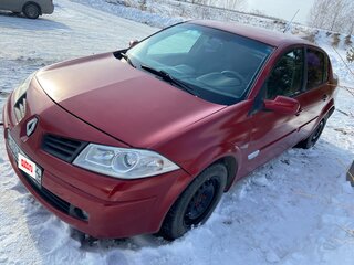 2006 Renault Megane II Рестайлинг, красный, 300000 рублей, вид 1