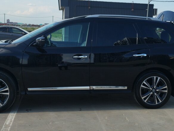2017 Nissan Pathfinder IV Рестайлинг, чёрный, 2000000 рублей - вид 10