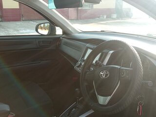 2017 Toyota Corolla Fielder XI (E160, E170, E180) Рестайлинг 1, белый, 1350000 рублей, вид 5