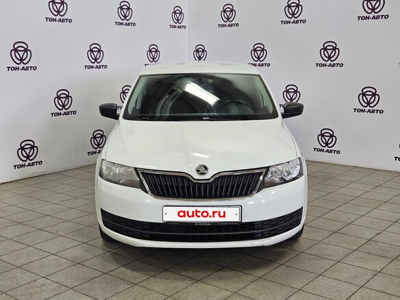 2014 Skoda Rapid I, белый - вид 1