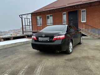 2011 Toyota Camry VI (XV40) Рестайлинг, чёрный, 1350000 рублей, вид 3