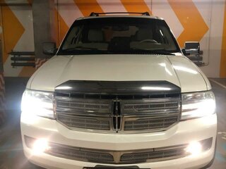 2007 Lincoln Navigator III, белый, 2700000 рублей, вид 3