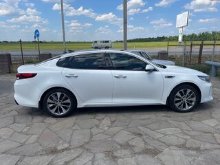 2018 Kia Optima IV, белый, 2200000 рублей, вид 4