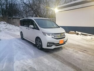 2016 Honda Stepwgn Spada V, белый, 2700000 рублей, вид 1
