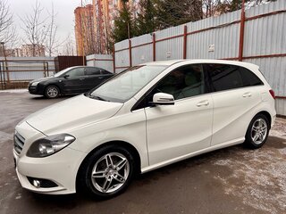 2012 Mercedes-Benz B-Класс 180 II (W246), белый, 1350000 рублей, вид 1