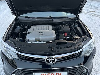 2015 Toyota Camry VII (XV50) Рестайлинг, чёрный, 2500000 рублей, вид 3