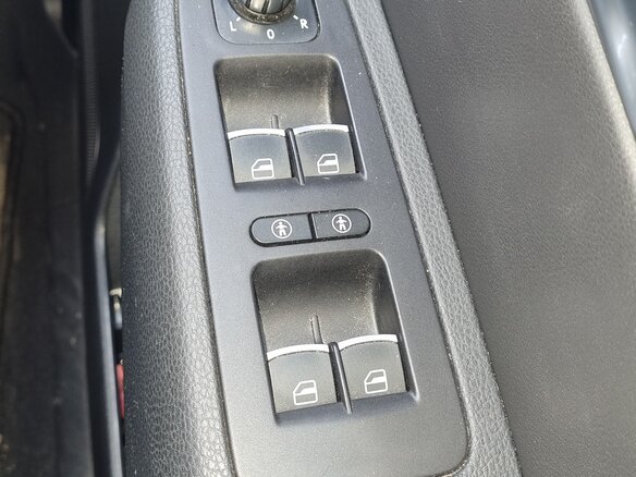 2013 Volkswagen Sharan II, белый, 1395000 рублей - вид 8