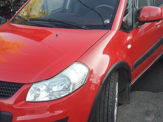 2010 Suzuki SX4 I (Classic) Рестайлинг, красный, 900000 рублей, вид 3