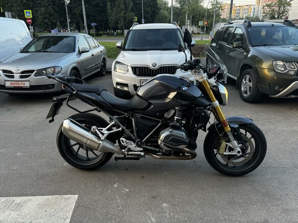 2017 BMW R 1200 R, чёрный, 850000 рублей - вид 1