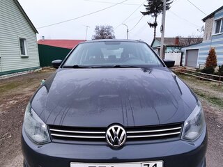 2013 Volkswagen Polo V, серый, 729000 рублей, вид 2