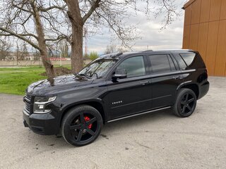 2015 Chevrolet Tahoe IV, чёрный, 3700000 рублей, вид 3