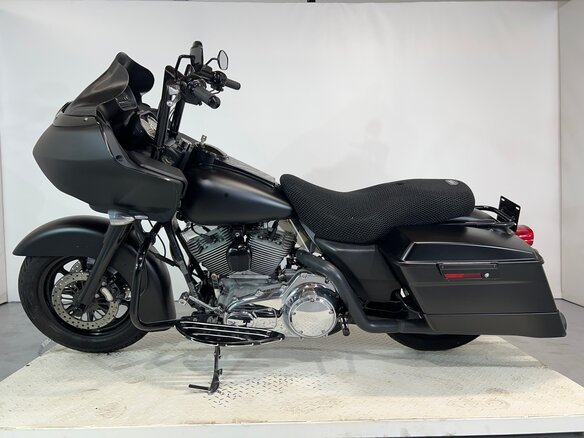 2007 Harley-Davidson Road Glide, чёрный, 610000 рублей - вид 1