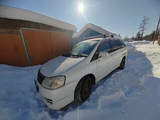 2001 Nissan Liberty, серый, 280000 рублей, вид 1