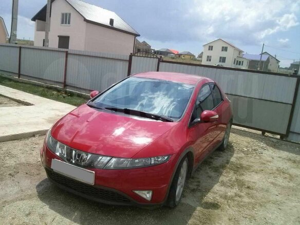 2008 Honda Civic VIII, красный - вид 2