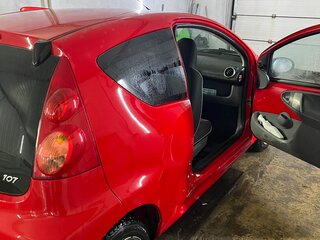 2010 Peugeot 107 I Рестайлинг, красный, 290000 рублей, вид 4