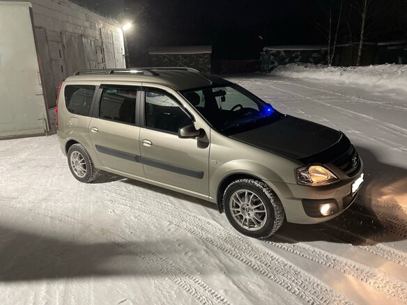 2020 Lada (ВАЗ) Largus I, бежевый, 1200000 рублей - вид 1