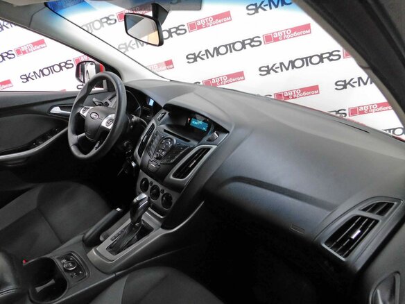 2014 Ford Focus III, красный, 1100000 рублей - вид 20