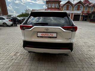 2023 Toyota RAV4 V (XA50), белый, 4900000 рублей, вид 2