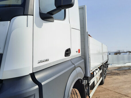 2017 Mercedes-Benz Actros, белый, 15600000 рублей, вид 4