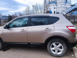 2010 Nissan Qashqai I Рестайлинг, коричневый, 1200000 рублей, вид 4