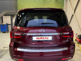2021 Infiniti QX80 I Рестайлинг 2, красный, 6500000 рублей, вид 5