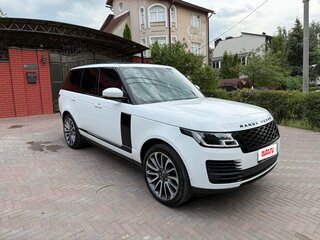 2021 Land Rover Range Rover IV Рестайлинг, белый, 7800000 рублей, вид 3