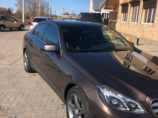 2015 Mercedes-Benz E-Класс 300 IV (W212, S212, C207) Рестайлинг, коричневый, 2700000 рублей, вид 1