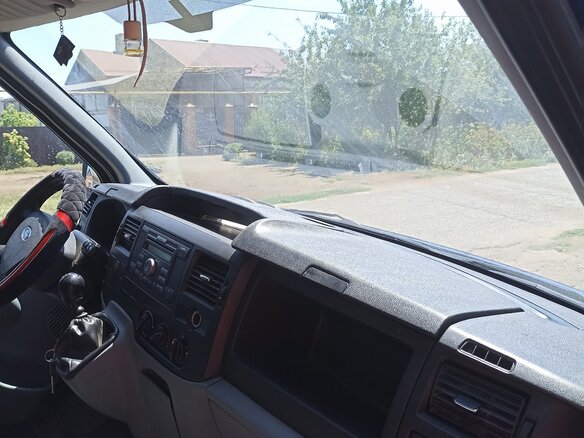 2009 Ford Transit, синий, 1150000 рублей - вид 2