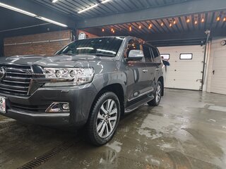 2019 Toyota Land Cruiser 200 Series Рестайлинг 2, серый, 9600000 рублей, вид 1