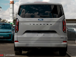 2026 Ford Tourneo Custom LWB II, серый, 9750000 рублей, вид 4