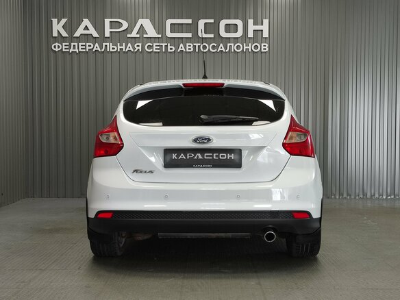 2012 Ford Focus III, белый, 740000 рублей - вид 3