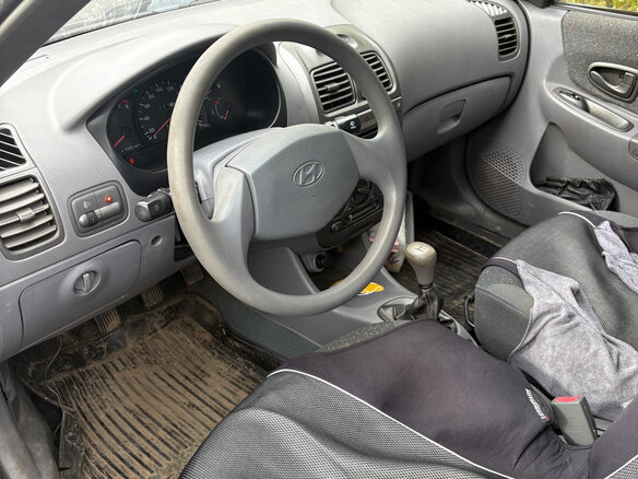 2007 Hyundai Accent ТагАЗ II, серый, 400000 рублей - вид 4