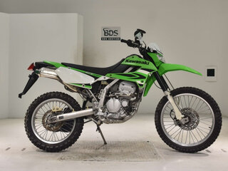 2016 Kawasaki KLX 250, зелёный, 500000 рублей, вид 2