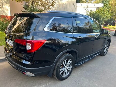 2017 Honda Pilot III, чёрный, 3100000 рублей, вид 4