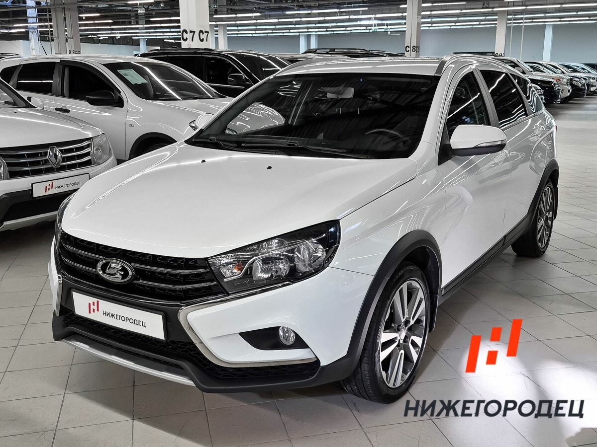 Открыть фотографии: Lada (ВАЗ) Vesta I