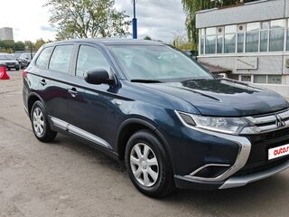 2017 Mitsubishi Outlander III Рестайлинг 2, синий, 1600000 рублей, вид 1