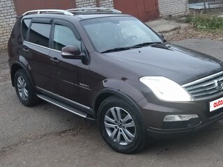 2013 SsangYong Rexton III, коричневый, 1300000 рублей, вид 5