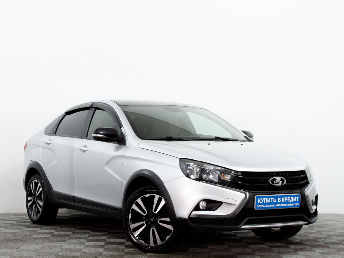 Открыть фотографии: Lada (ВАЗ) Vesta I