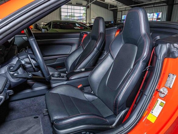 2022 Porsche 911 Carrera 4S VIII (992), красный, 22246671 рублей - вид 11