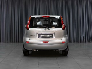2011 Nissan Note I Рестайлинг, серебристый, 799000 рублей, вид 4
