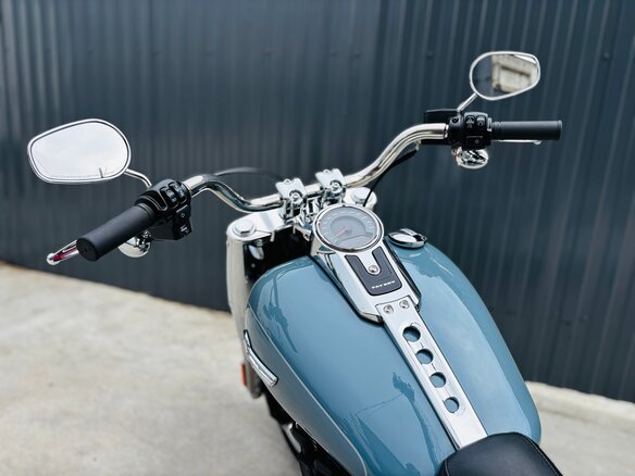 2024 Harley-Davidson Fat Boy, голубой, 3500000 рублей - вид 14